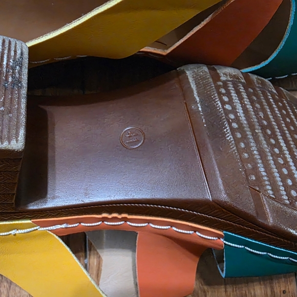 Colorful Women's Sandals - Picture 2 of 2